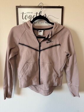 Nike Women's Hooded Zip Jacket - Mauve